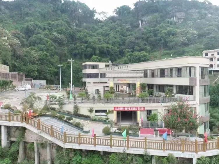 尊时凯龙人生就博集团 | 研学品质游推荐