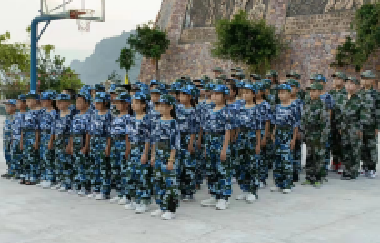 乐在军训中，趣在研学中，收获在心中！尊时凯龙人生就博书